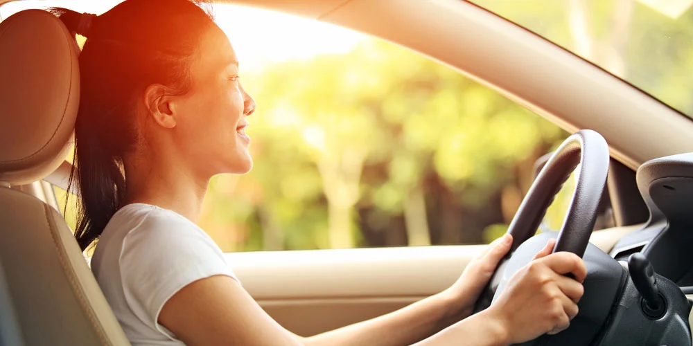 car-driver-smiling car-driver-smiling
